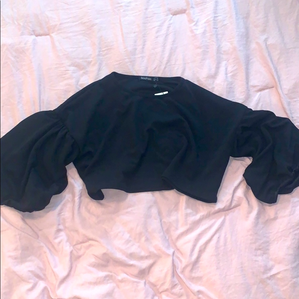Amber Puff Ball Sleeve Top
